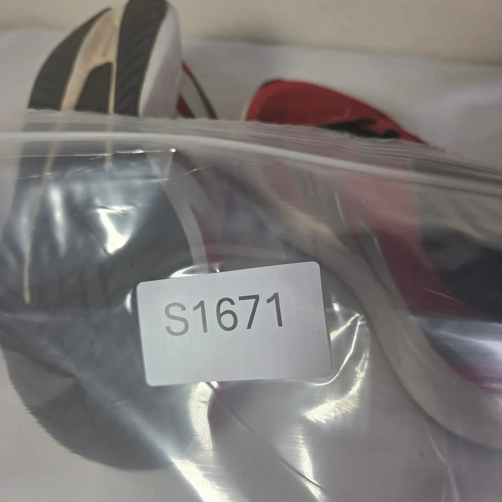 Adidas Duramo 10 Kids Red Silver Running Shoes GW8756 Size 1.5Y